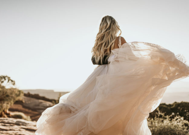 Sarah Hall Photography, Montrose Colorado Photographer, Grand Junction Photographer, Moab Utah Photographer, Canyon Lands Elopement, Utah Elopement and Wedding Photographer, Travel Photographer, Destination wedding, Dead Horse Canyon, Dreamy Elopement, Dirty Boots and Messy hair, Looks like film weddings, Rocky Mountain Bride